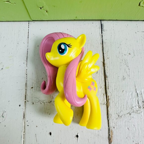 My Little Pony Fluttershy Rainbow Action Figure Toy Yellow Pegasus Pony - Picture 7 of 7